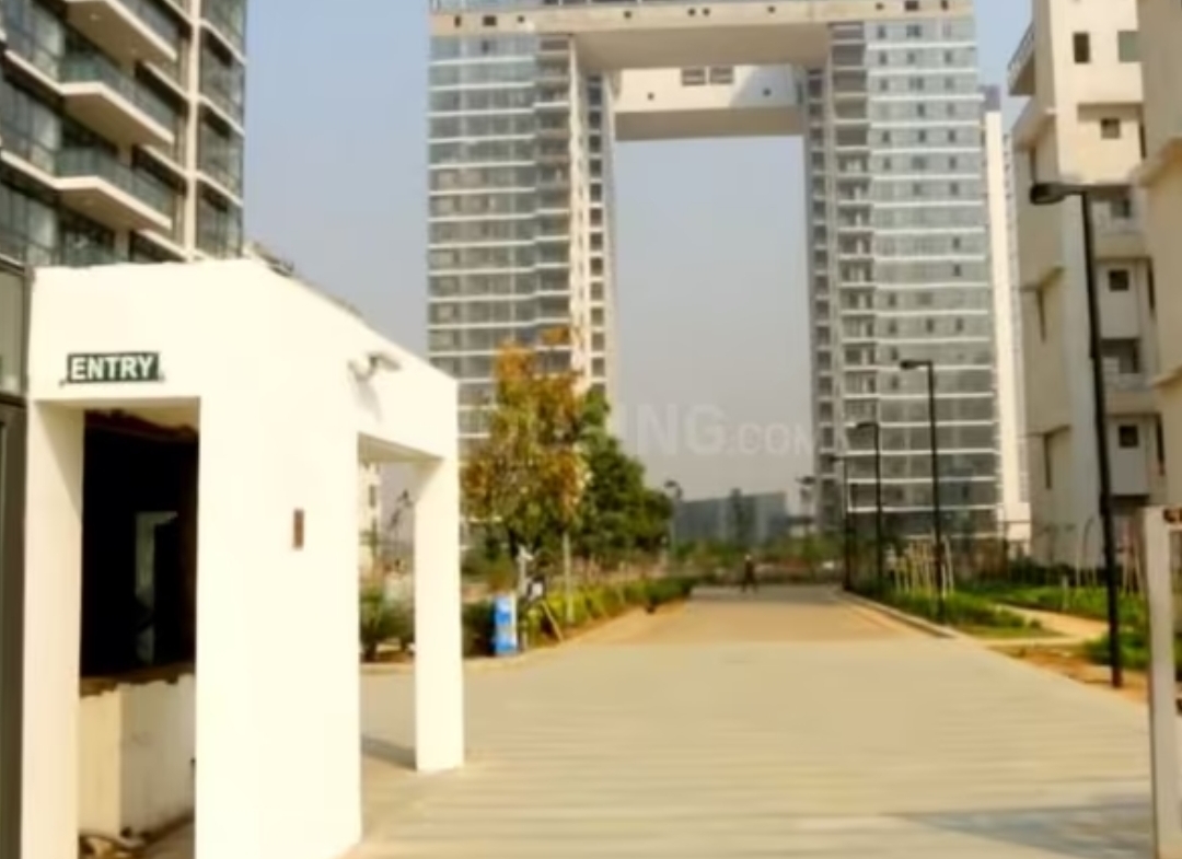 Ireo Grand Arch