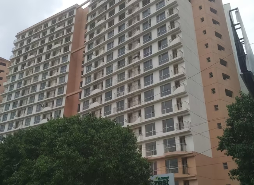 Logix Blossom Zest Sector 143 2BHK review