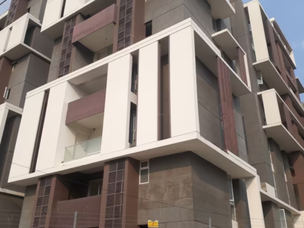 O2 Square Residences