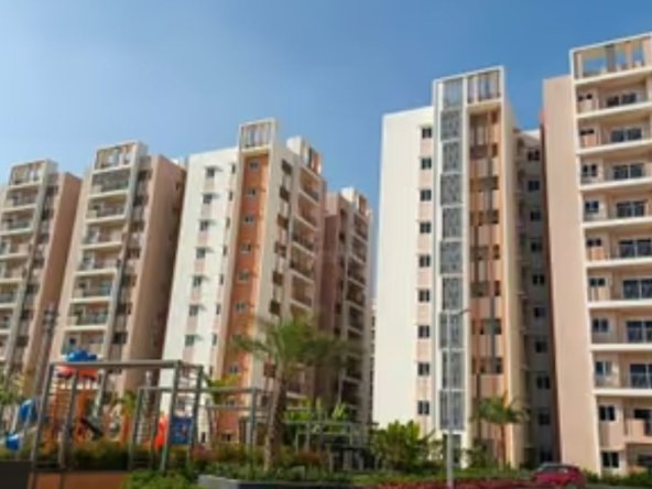 Praveen MKR Paradise